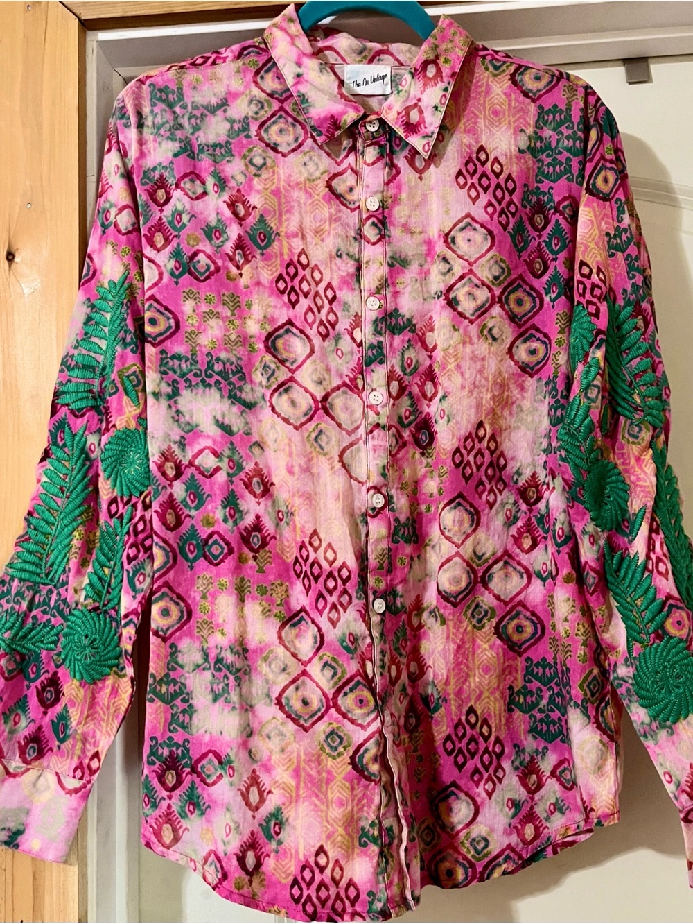 The Nu Vintage Vibrant Pink Button-Up Blouse Green Embroidery Eclectic NWT Boho
